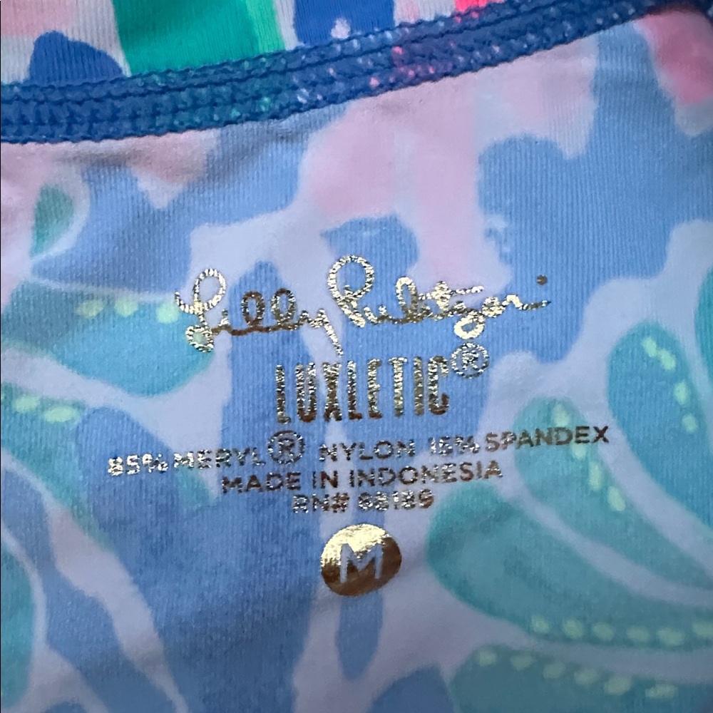 EUC Lilly Pulitzer Delaynee Meryl Luxletic Top Half Zip Jet Stream Size Medium - Picture 12 of 16